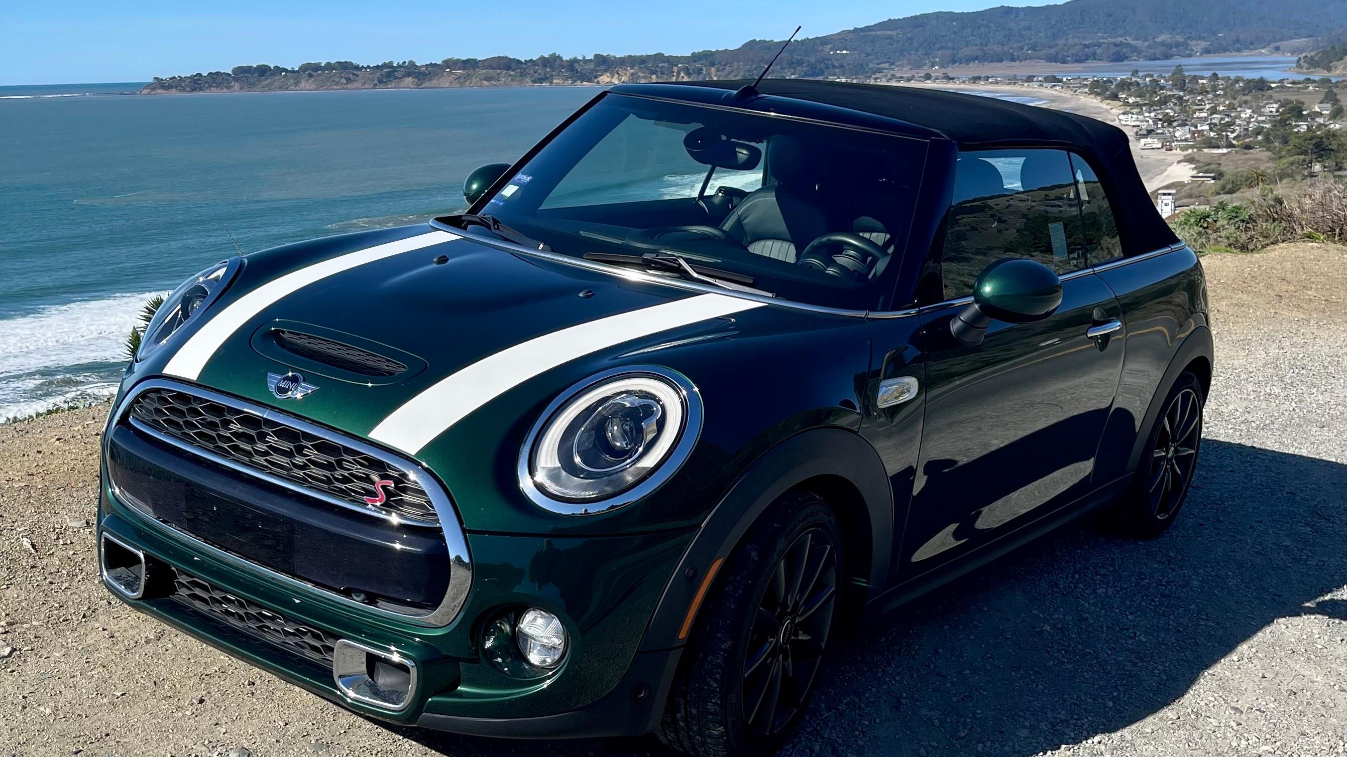 MINI Convertible 2018 in Mill Valley, CA