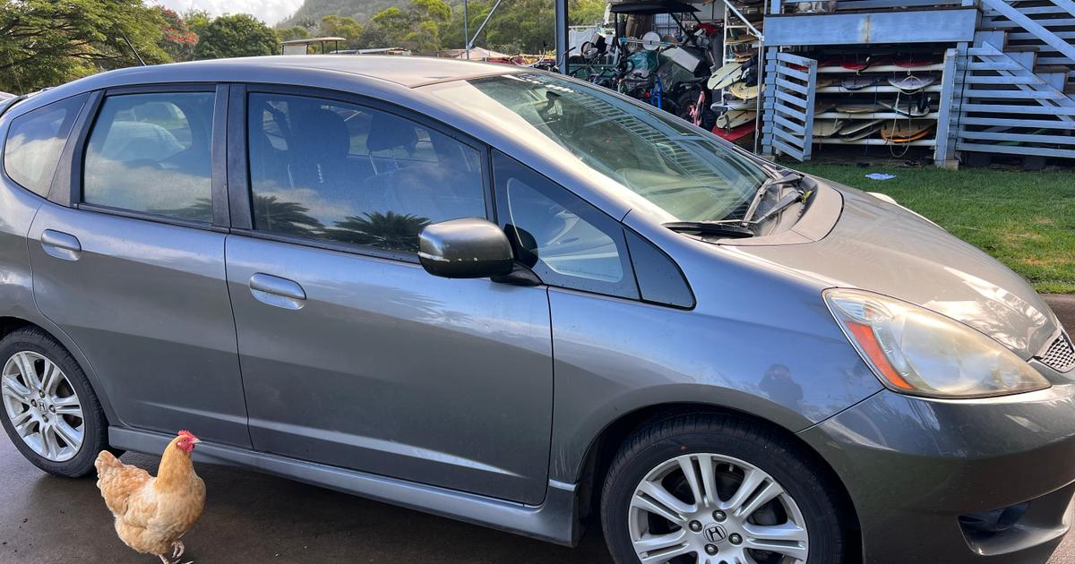 Honda Fit 2011 rental in Mililani, HI by Oahu Local C. Turo