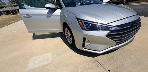 Hyundai Elantra 2019