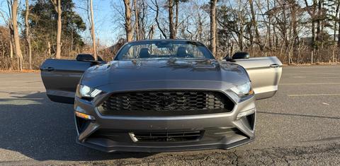 Ford Mustang 2021