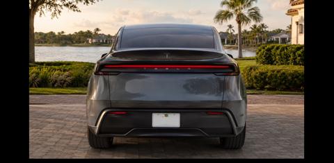 Tesla Model Y 2026