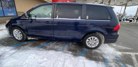 Volkswagen Routan 2013