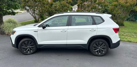 Volkswagen Taos 2024