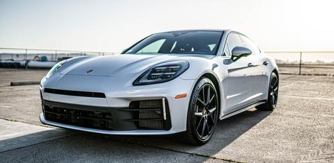 Porsche Panamera 2025