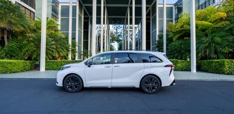 Toyota Sienna 2023