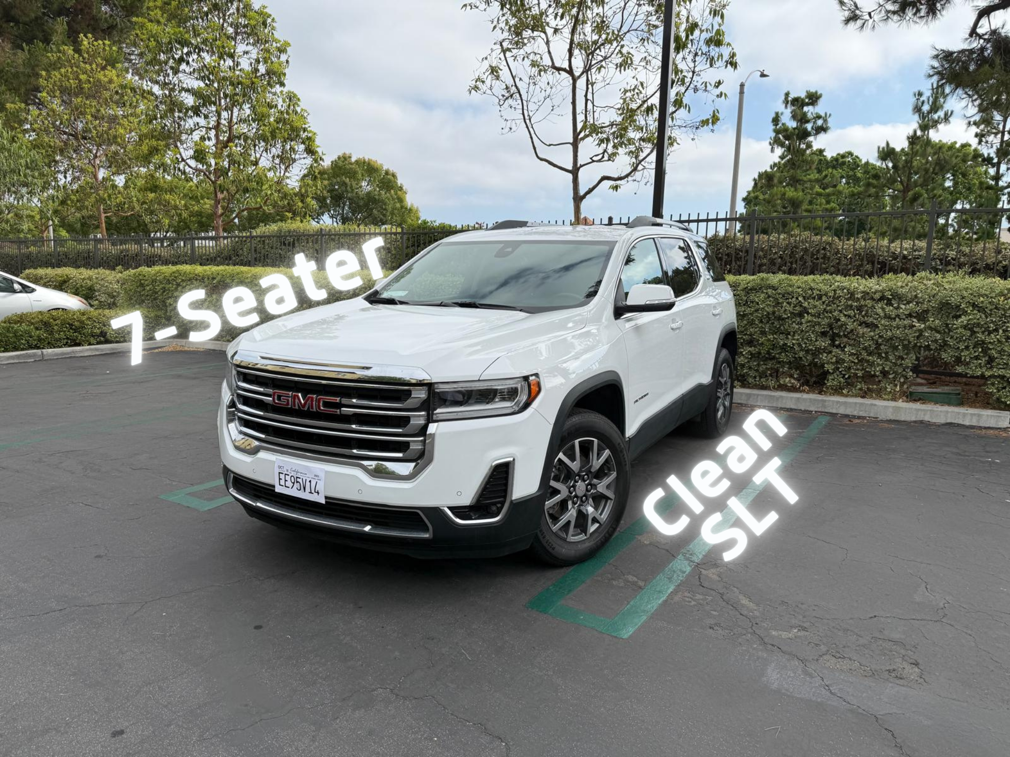 GMC Acadia 2023 in 