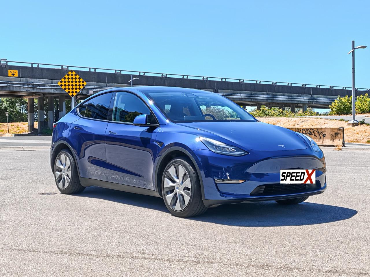 Tesla Model Y 2020 in Richmond, BC