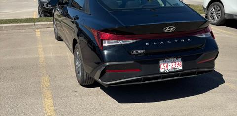 Hyundai Elantra 2025