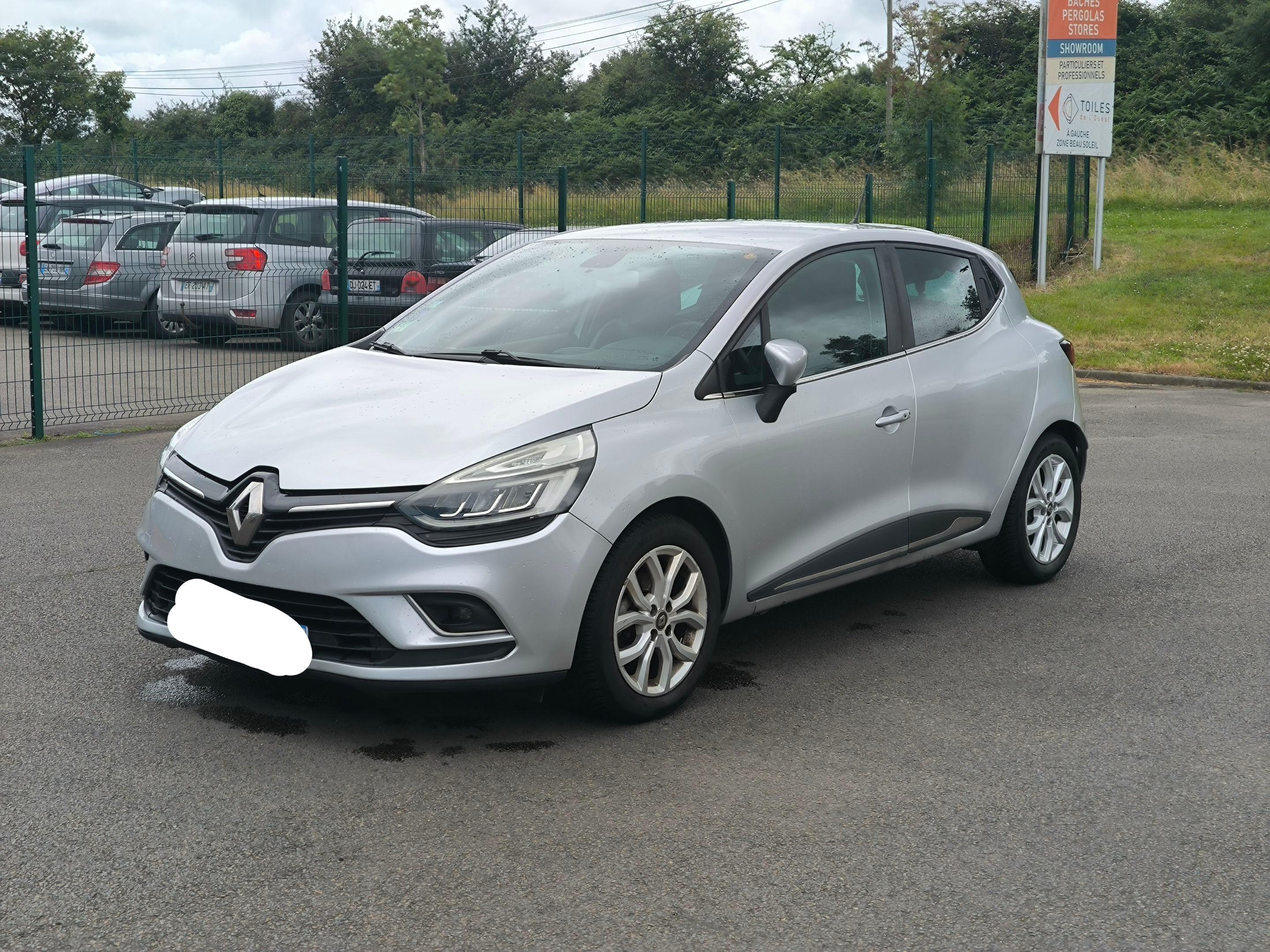 Renault CLIO IV 2016 à Nantes