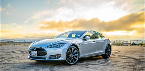 Tesla Model S 2016