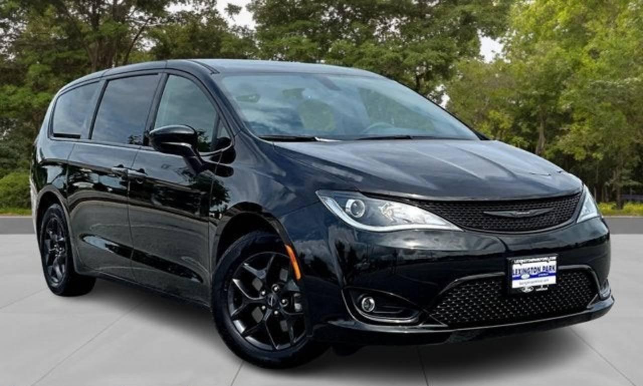 Chrysler Pacifica 2020 in 