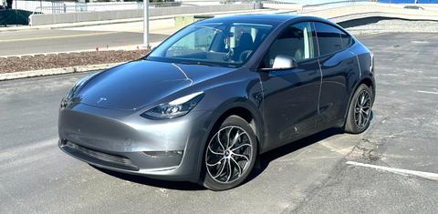 Tesla Model Y 2023