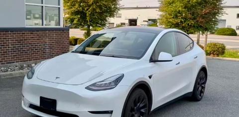 Tesla Model Y 2021