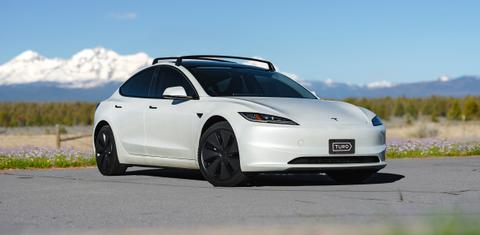 Tesla Model 3 2024