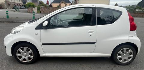 Peugeot 107 2010