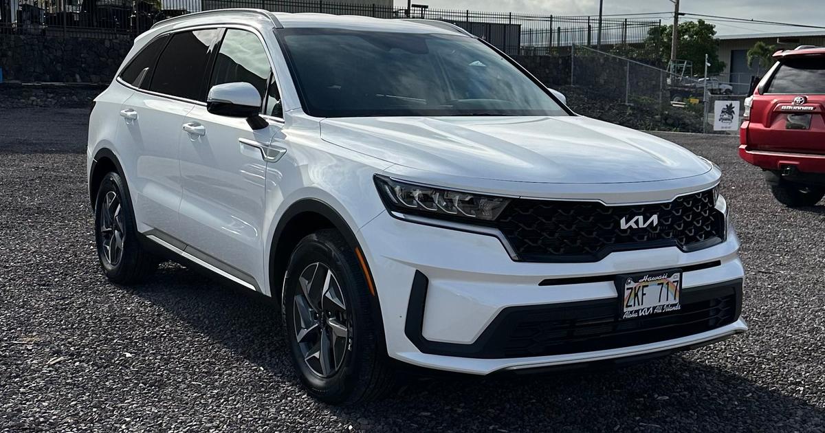 Kia Sorento Hybrid 2022 rental in KailuaKona, HI by Car Rental Kona L