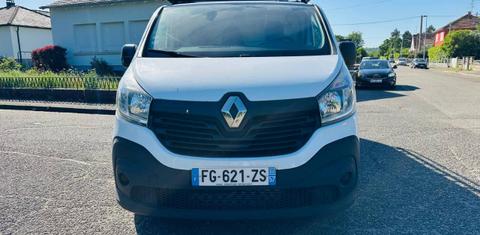 Renault TRAFIC III 2015