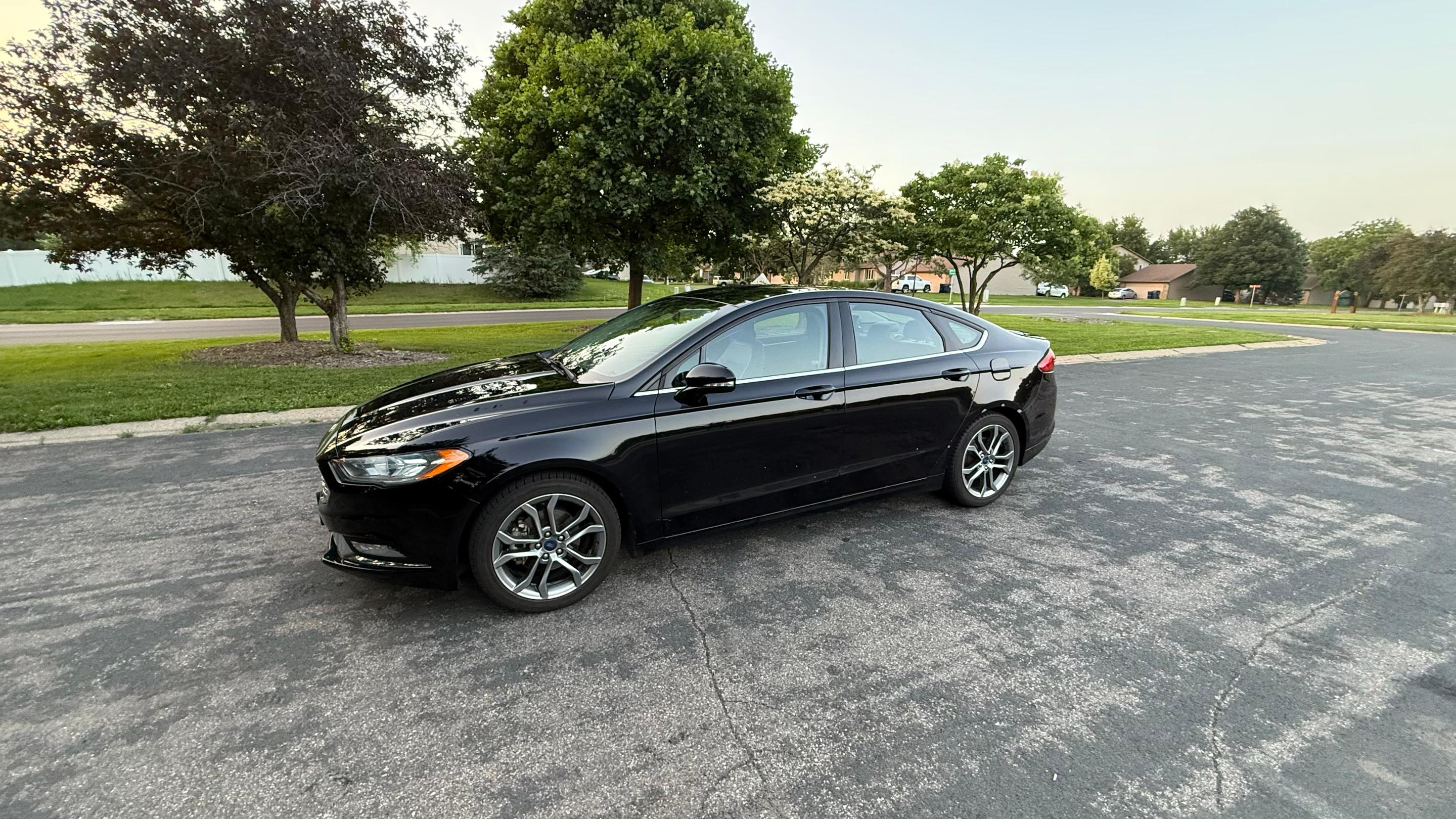 Ford Fusion 2017 in Eagan, MN
