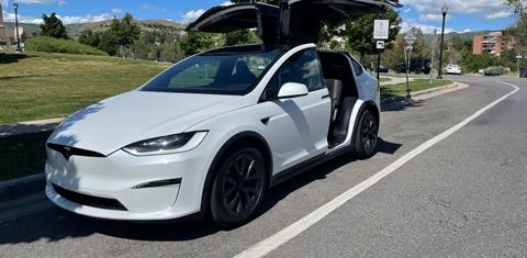 Tesla Model X 2022