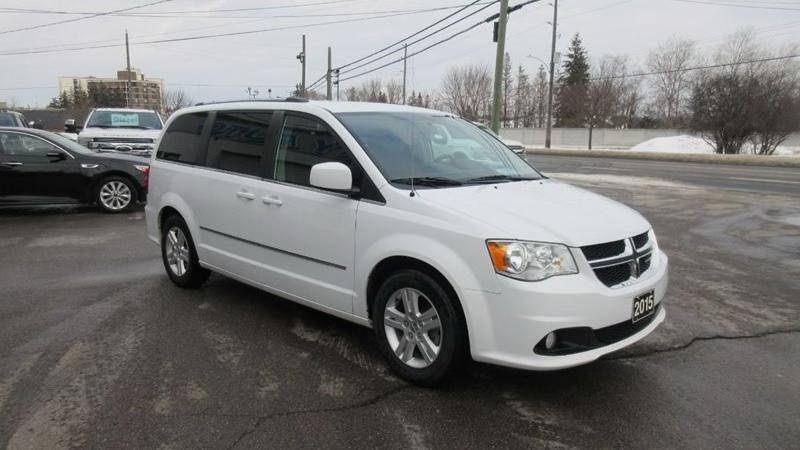 Dodge Grand Caravan 2015 à 