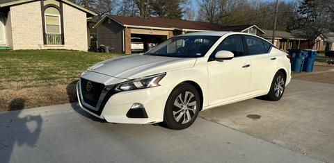 Nissan Altima 2020