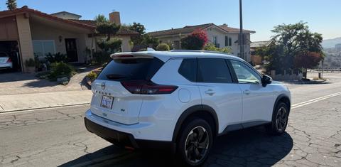 Nissan Rogue 2024