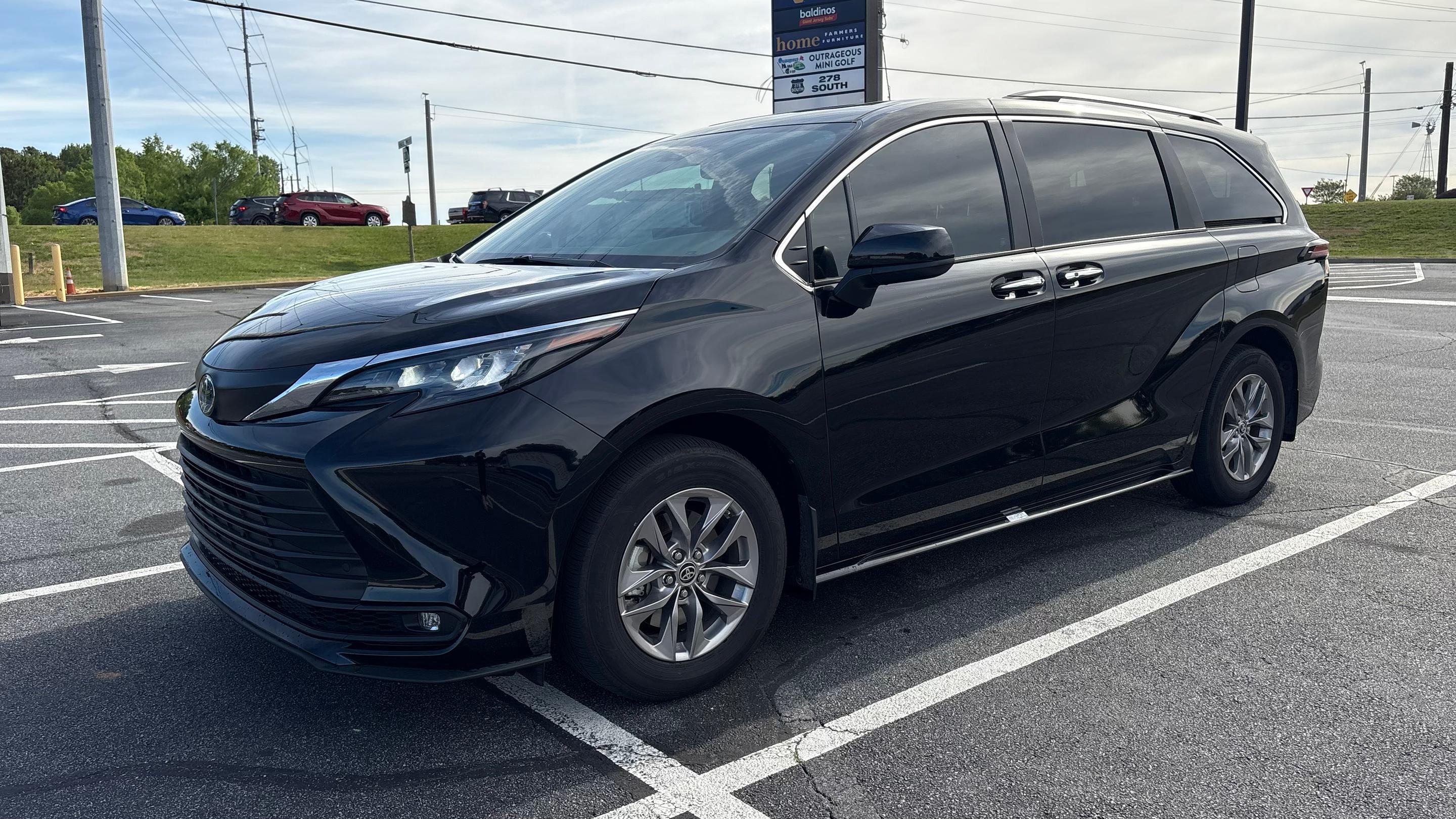 Toyota Sienna 2025 in Dallas, GA
