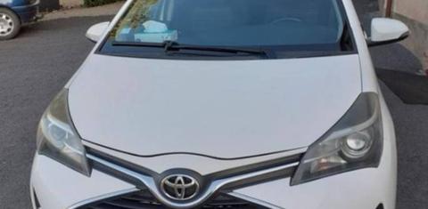 Toyota YARIS 2015