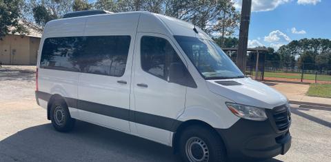 Mercedes-Benz Sprinter 2024