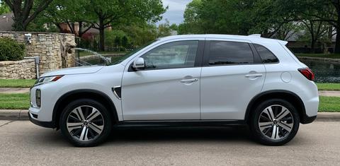 Mitsubishi Outlander Sport 2024