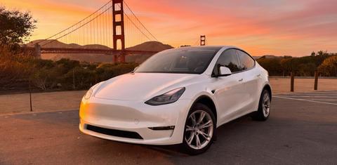 Tesla Model Y 2021