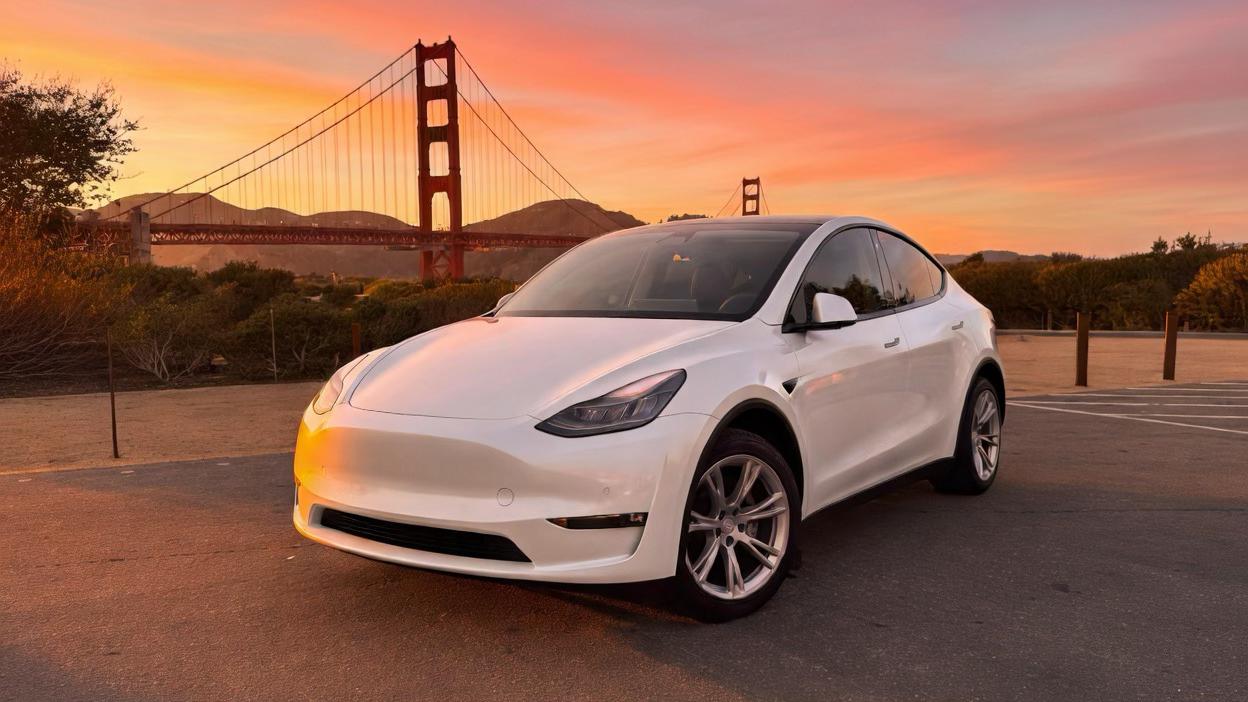 Tesla Model Y 2021 in San Francisco, CA