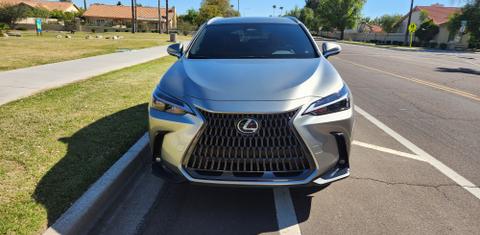 Lexus NX 2023
