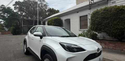 Toyota YARIS CROSS 2025