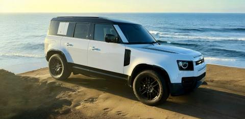 Land Rover Defender 2021