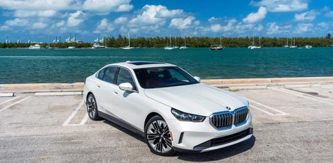 BMW 5 Series 2024