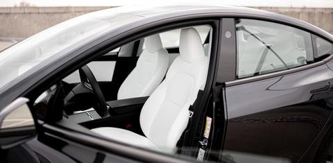 Tesla Model 3 2024