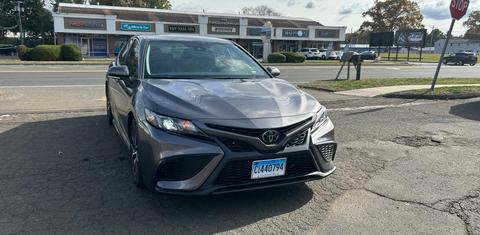Toyota Camry Hybrid 2023