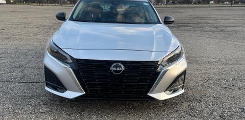 Nissan Altima 2024