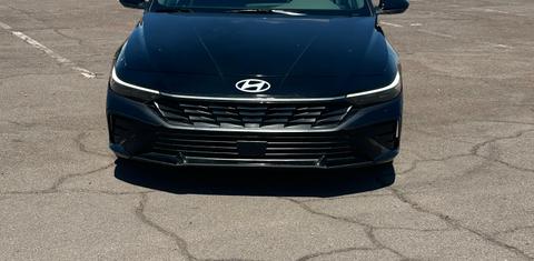 Hyundai Elantra 2024
