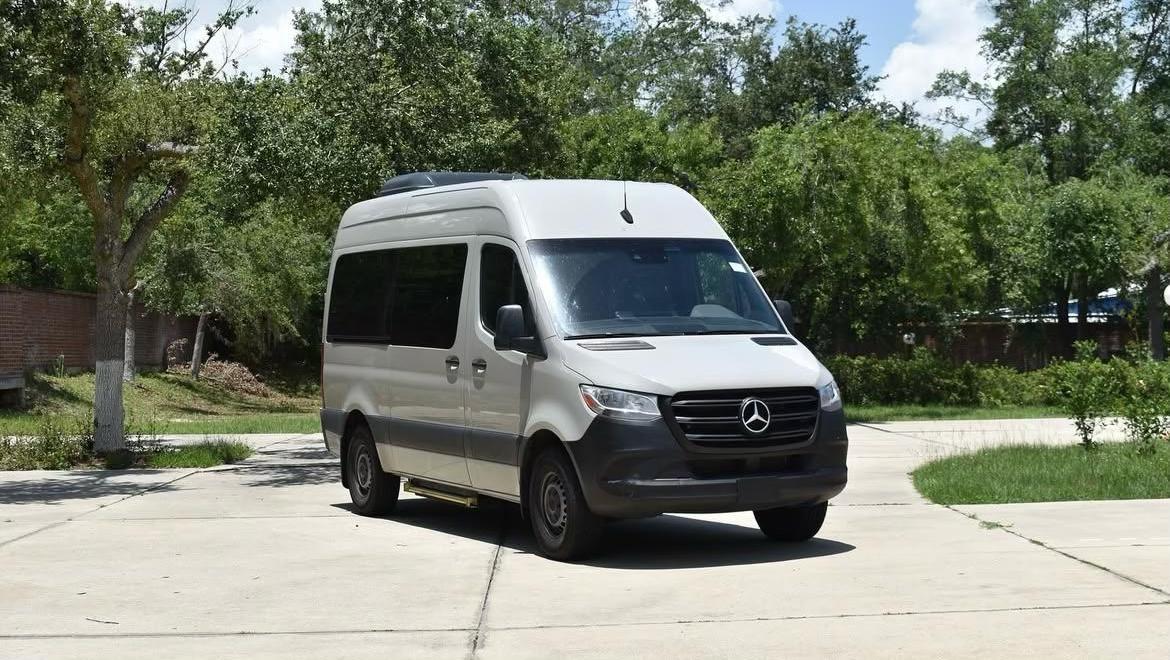Mercedes-Benz Sprinter 2019 in Daytona Beach, FL