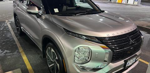 Mitsubishi Outlander 2024