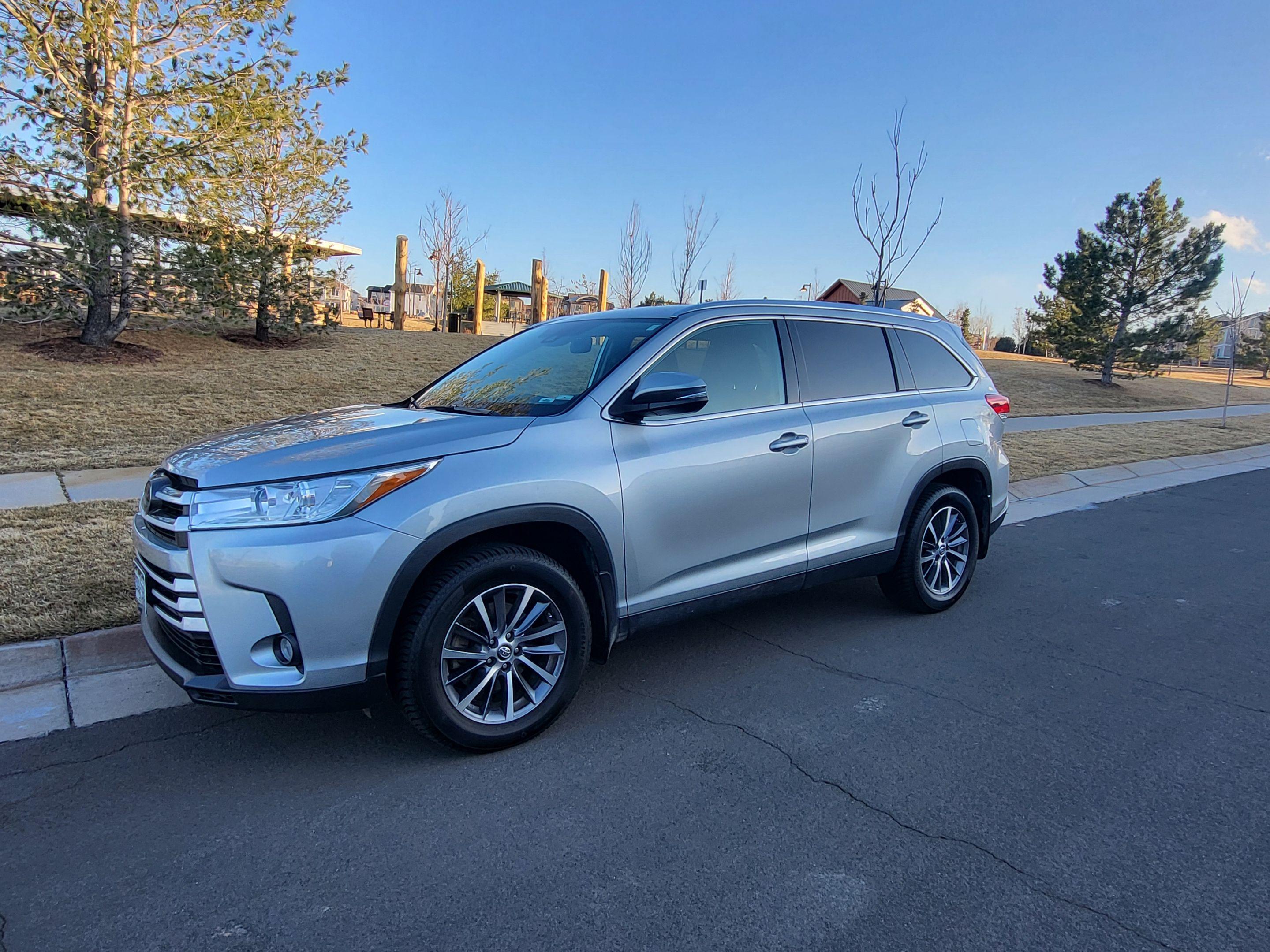 Toyota Highlander 2019 in Aurora, CO