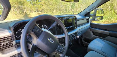 Ford Super Duty F-350 2023