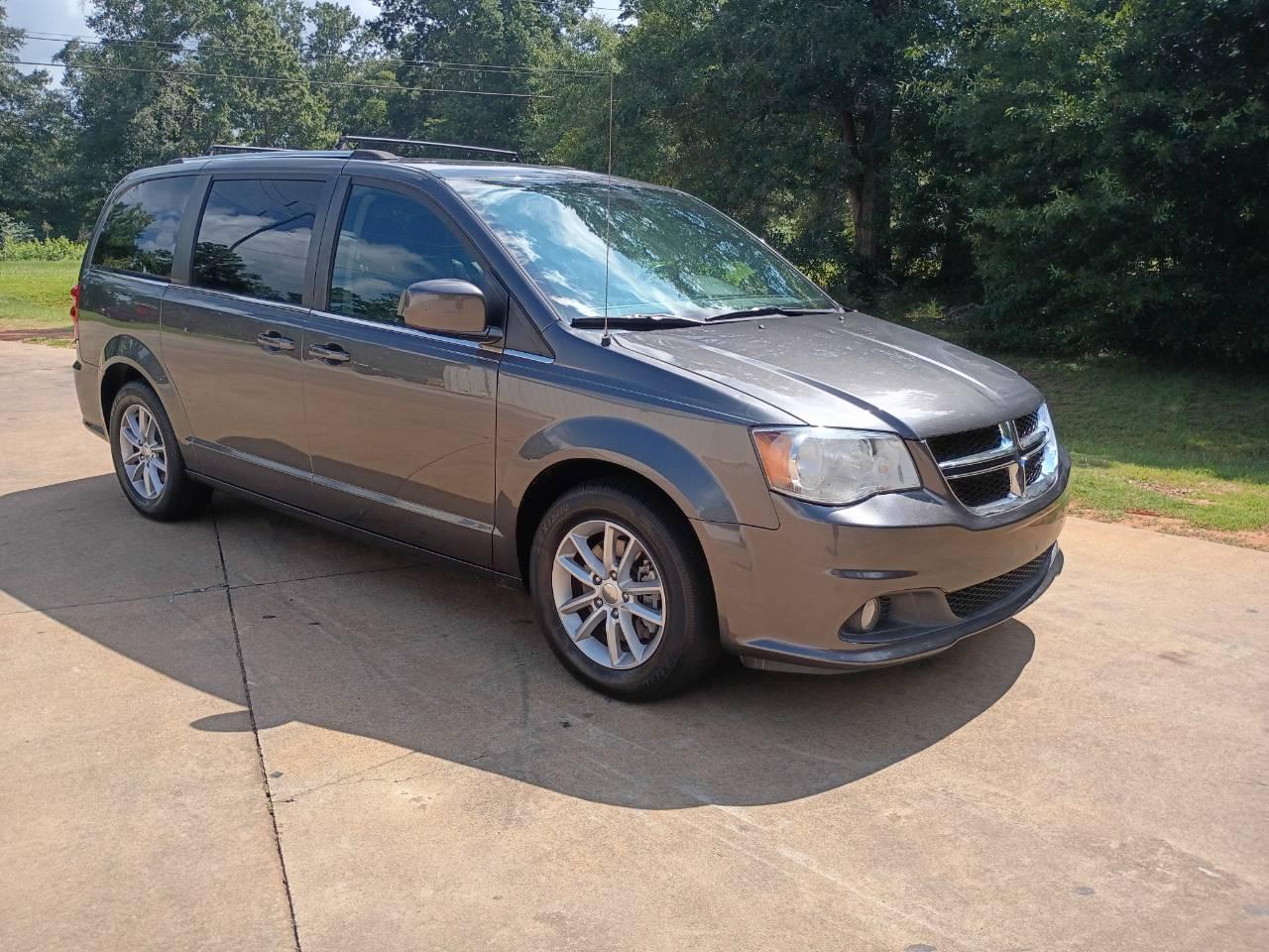Dodge Grand Caravan 2018 in Pine Mountain, GA