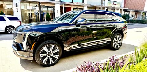Cadillac Escalade IQ 2025