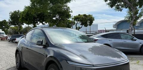 Tesla Model Y 2026