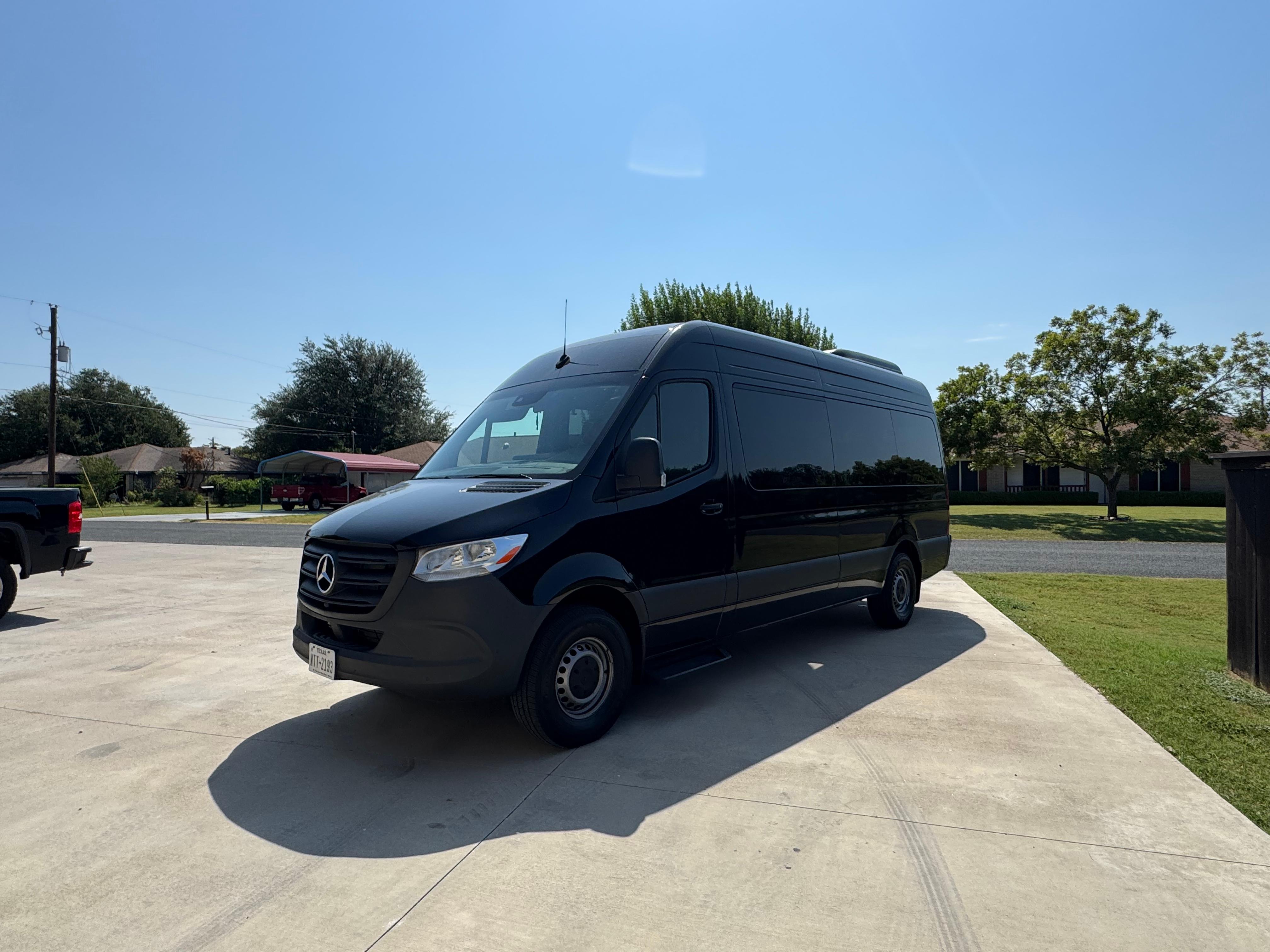 Mercedes-Benz Sprinter 2024 in Pflugerville, TX