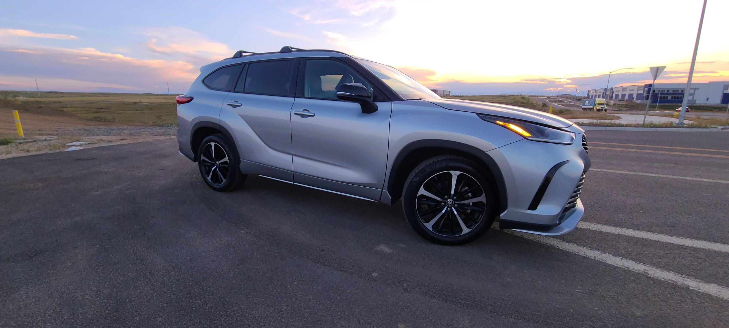 Toyota Highlander 2021 in Denver, CO