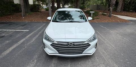 Hyundai Elantra 2020